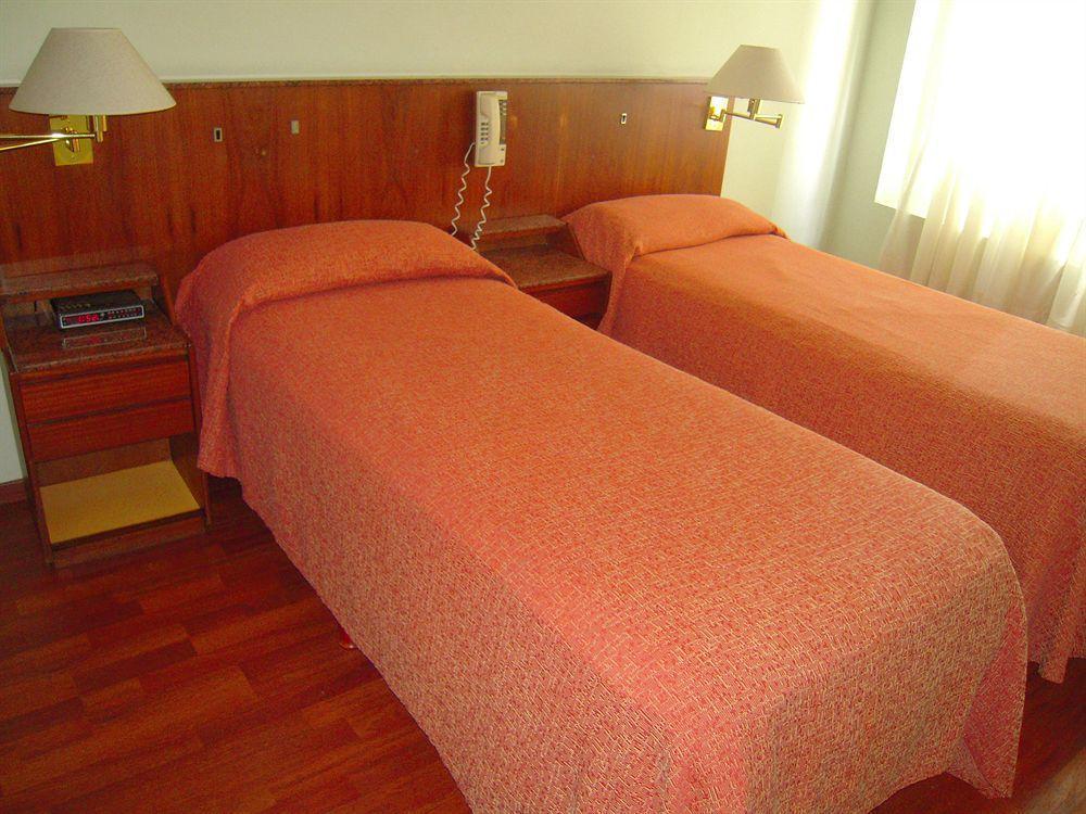Ecuador Hotel Buenos Aires Eksteriør billede