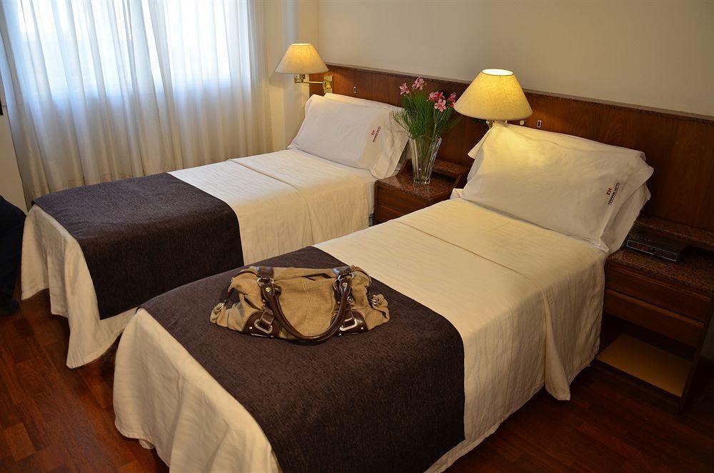 Ecuador Hotel Buenos Aires Eksteriør billede