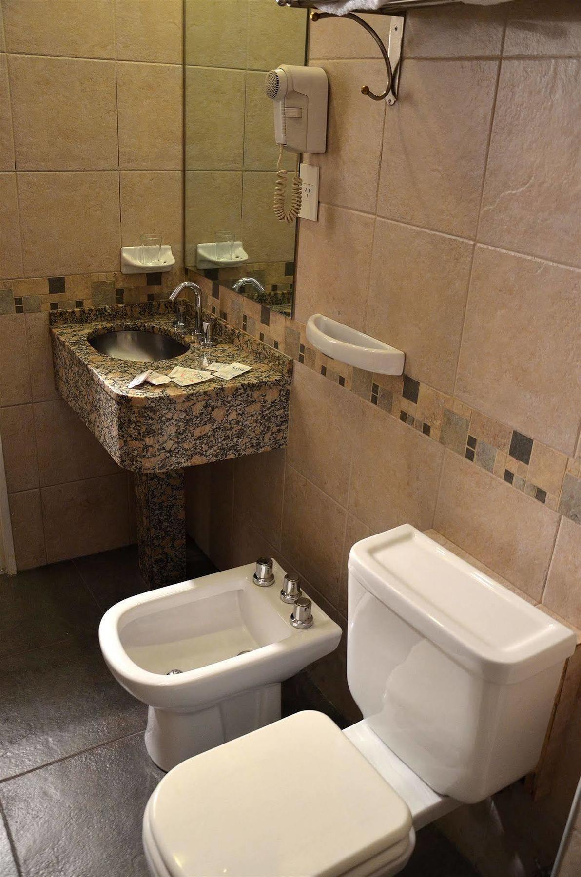 Ecuador Hotel Buenos Aires Eksteriør billede